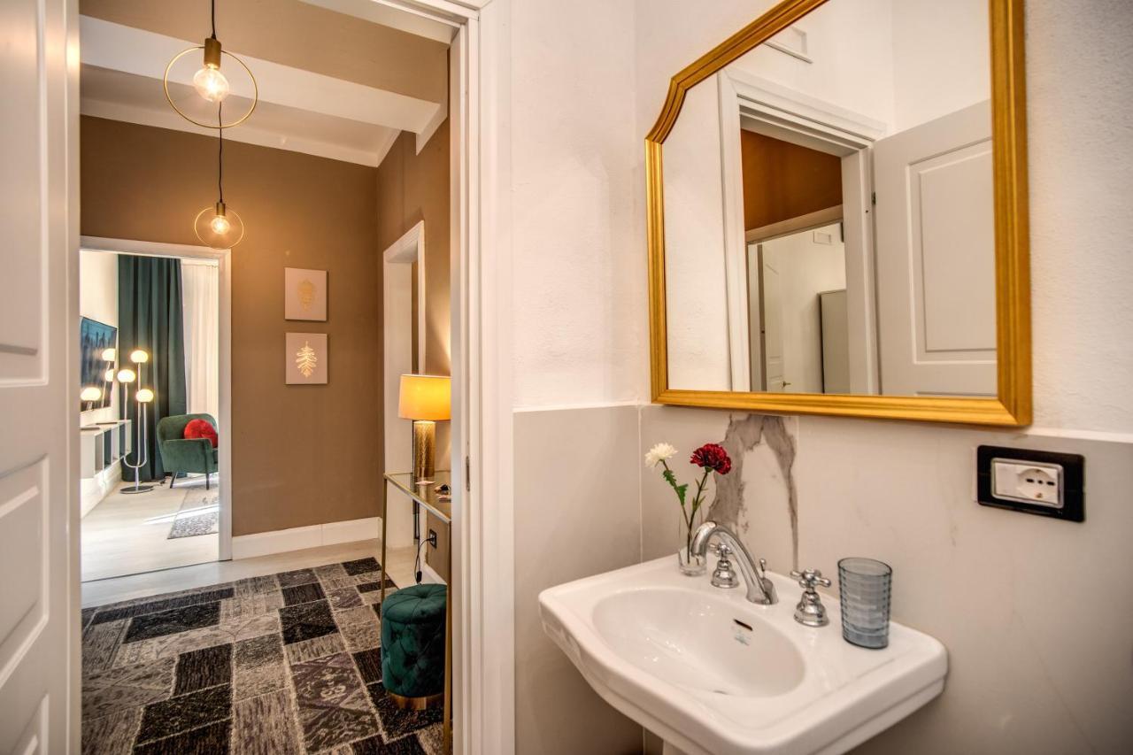 Aweshomeitaly - White Mirrors Apartment Пиза Екстериор снимка