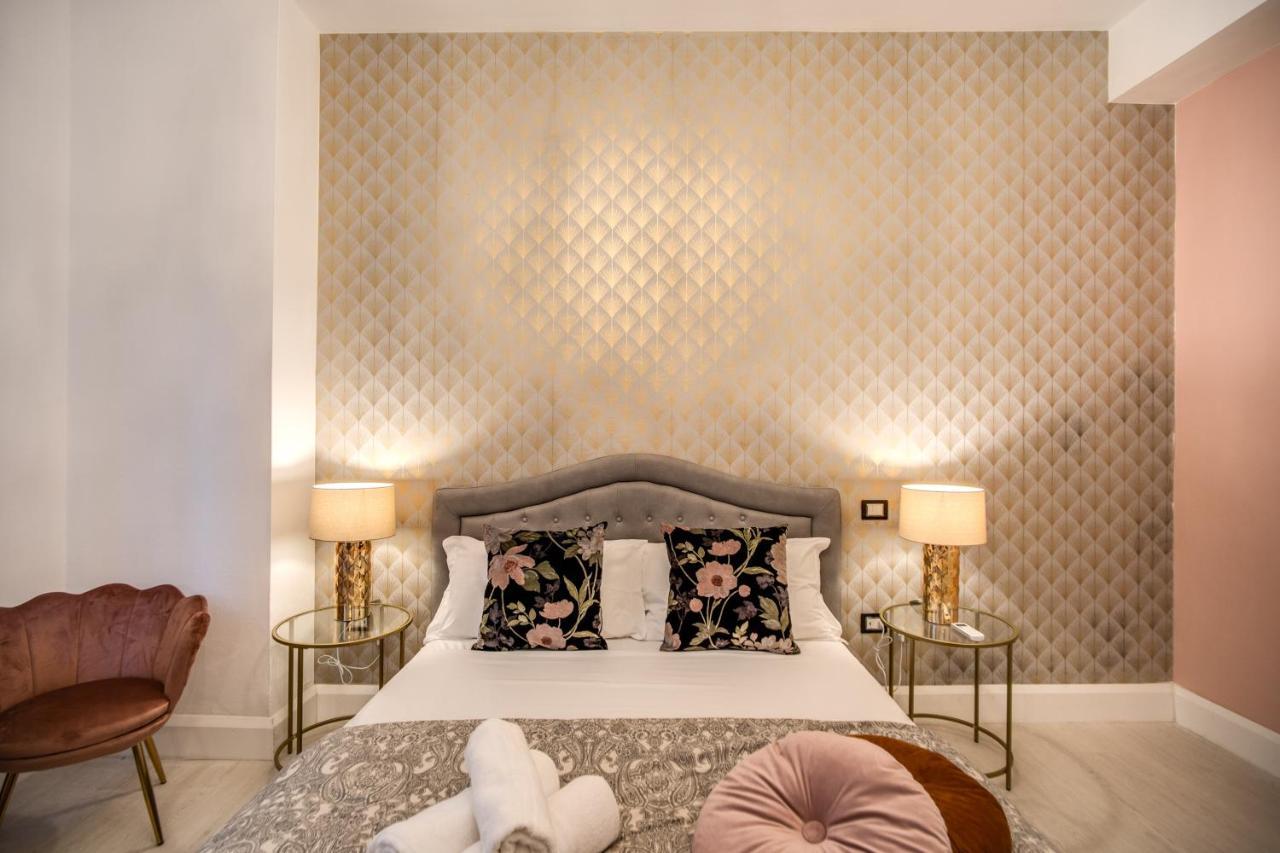 Aweshomeitaly - White Mirrors Apartment Пиза Екстериор снимка