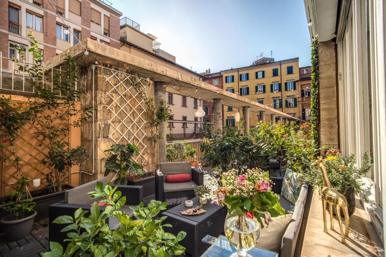 Aweshomeitaly - White Mirrors Apartment Пиза Екстериор снимка